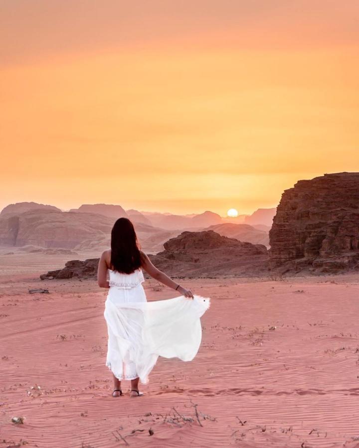 Rum Warm Bubble Camp Wadi Rum Exterior photo